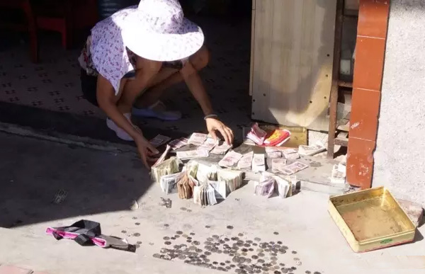 &ldquo;天鴿&rdquo;登陸了又怎樣，智彤印刷正常發(fā)放福利！