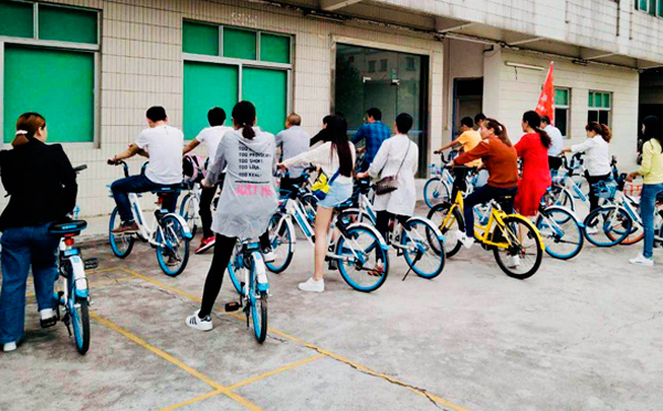 陽(yáng)春三月，萬(wàn)物復(fù)蘇，2018智彤第一次的春游